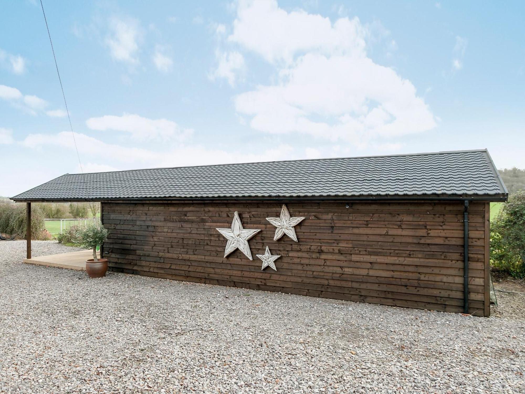 Holders Cottage Lassington Exterior photo